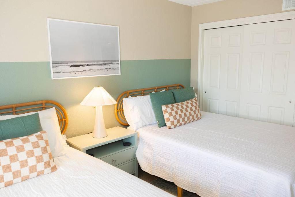 2 Bed 2 Bath 1St Floor Condo W Pool By Beach 사우스 파드레 아일랜드 외부 사진