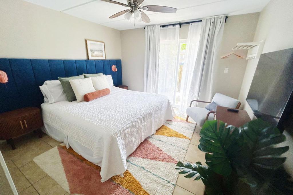 2 Bed 2 Bath 1St Floor Condo W Pool By Beach 사우스 파드레 아일랜드 외부 사진